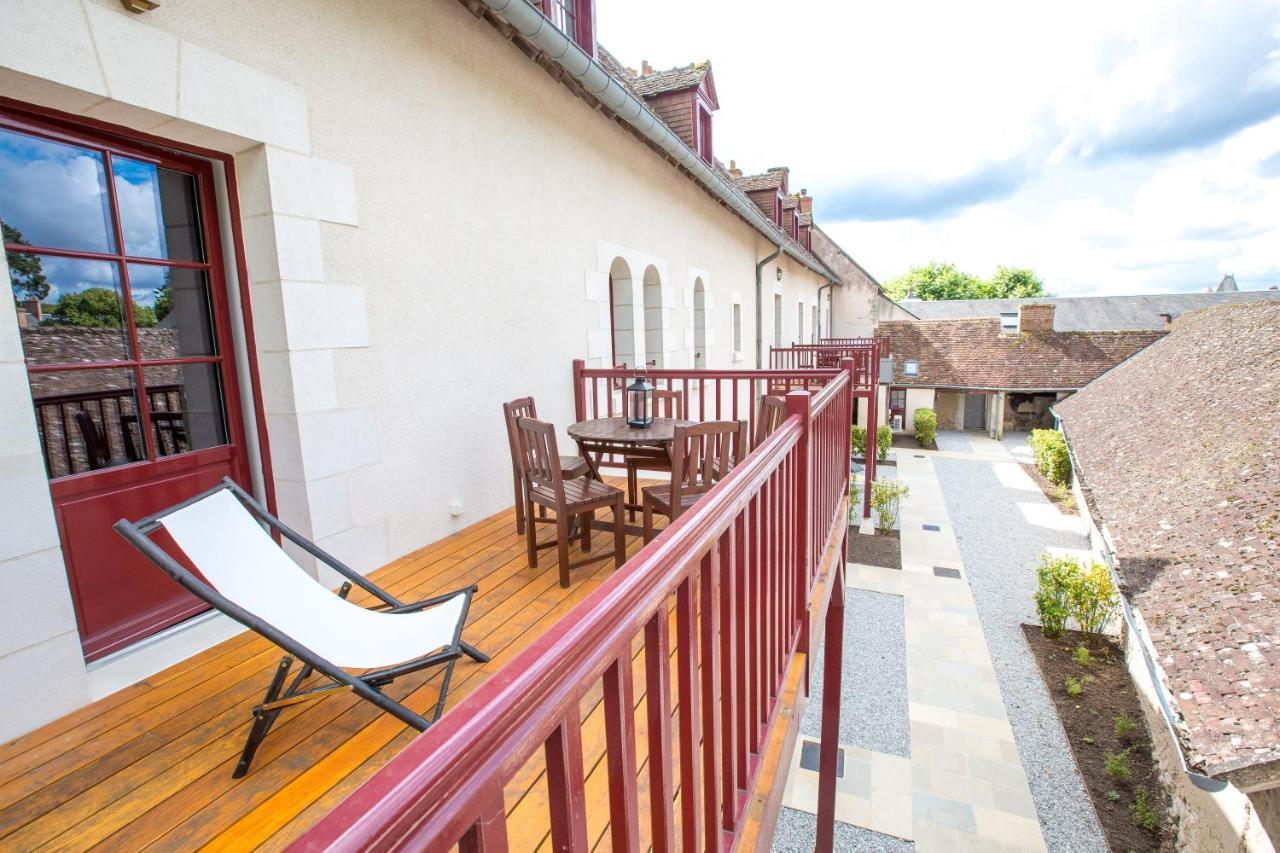 Les Suites Du Chateau De Шеверни Экстерьер фото